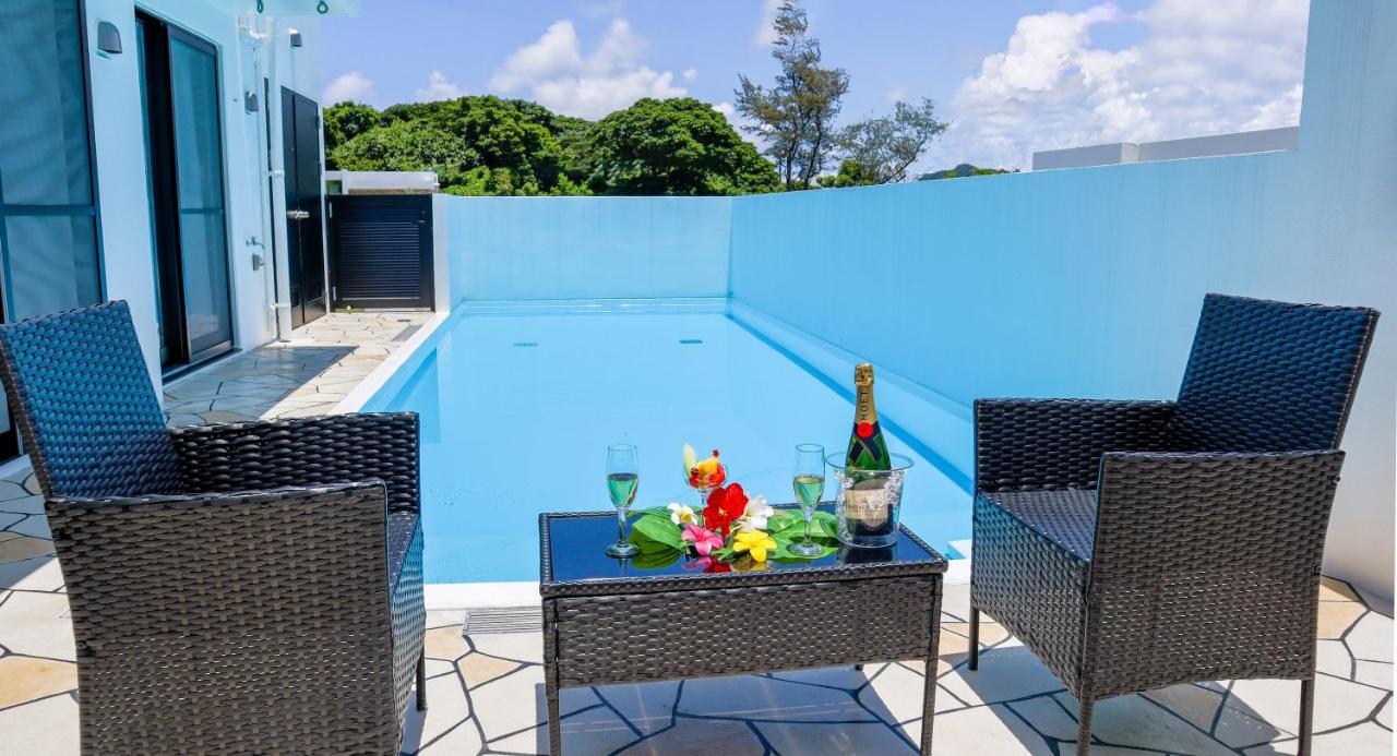 Private Pool Villa Motobu Eksteriør bilde